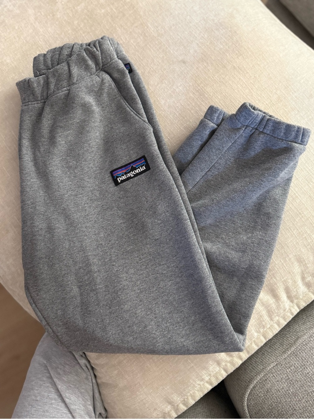 Patagonia Kids Gray Fleece Joggers with Logo Patch